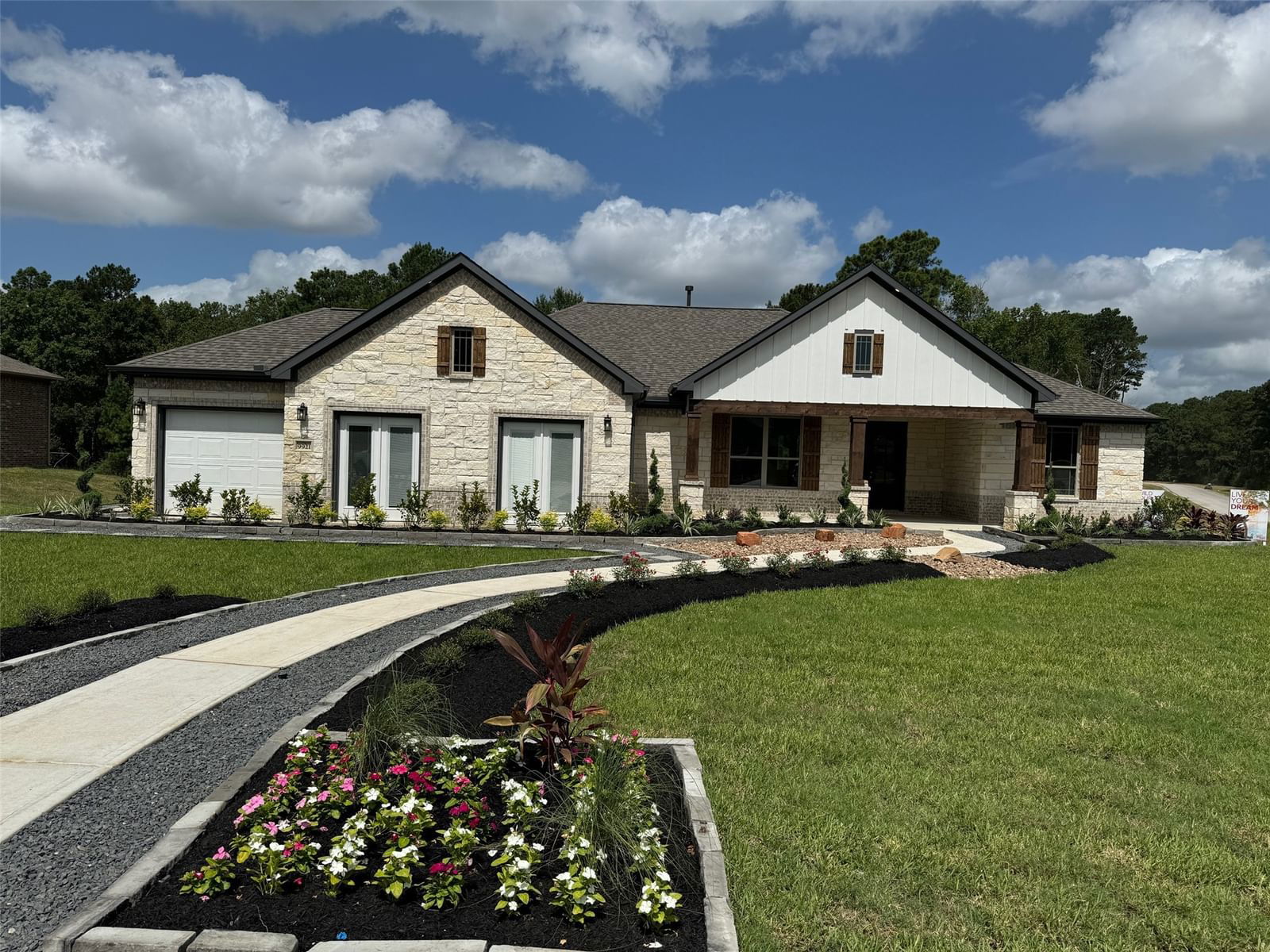 Real estate property located at 13407 Maverick Trail, Montgomery, Deer Pines, Conroe, TX, US