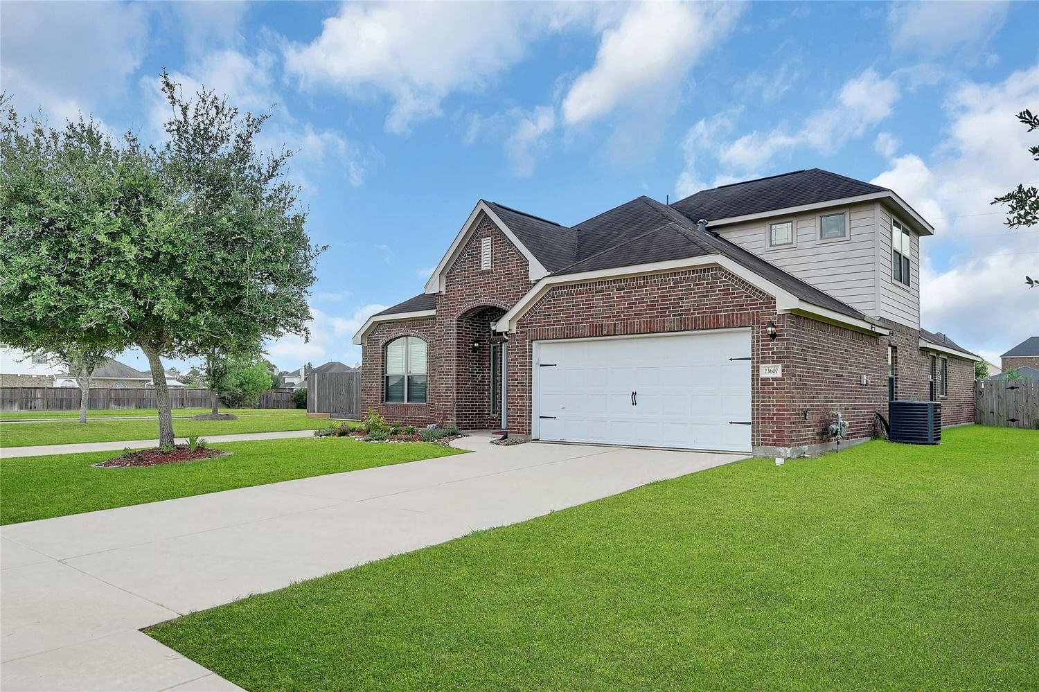 Real estate property located at 23607 Starbridge Lake, Fort Bend, Richmond, TX, US