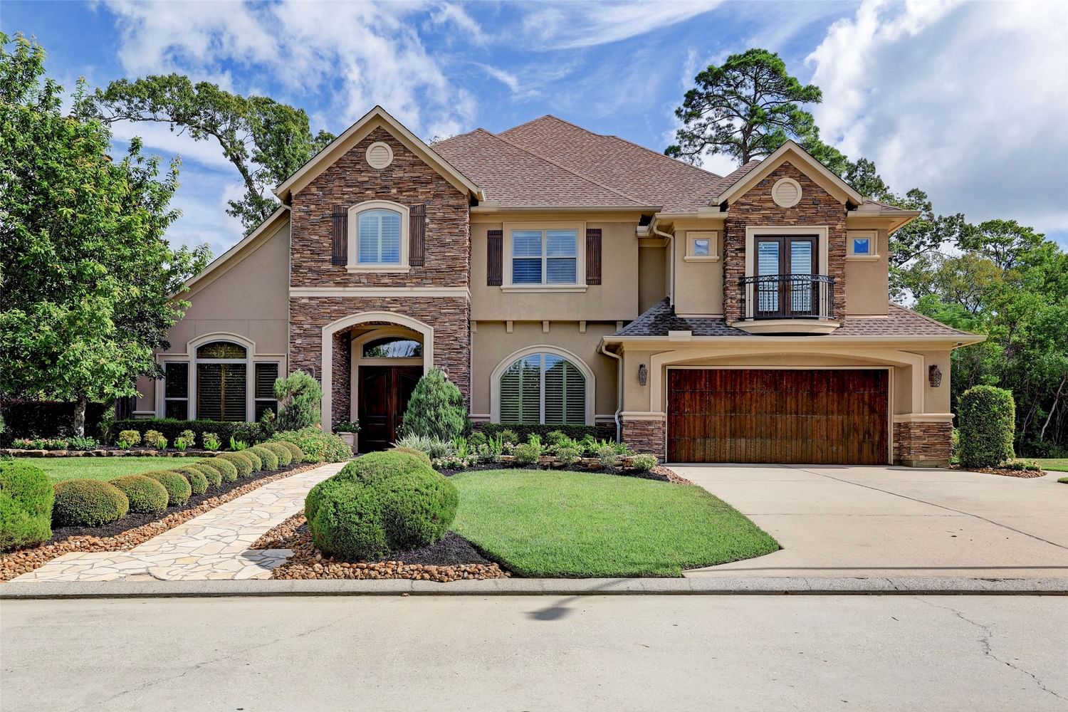 Real estate property located at 1218 Regal Shores, Harris, Royal Shores Sec 03, Kingwood, TX, US