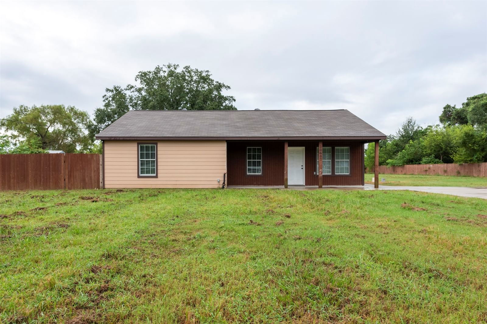 Real estate property located at 20607 Plaza 290, Harris, Plaza Court, Tomball, TX, US