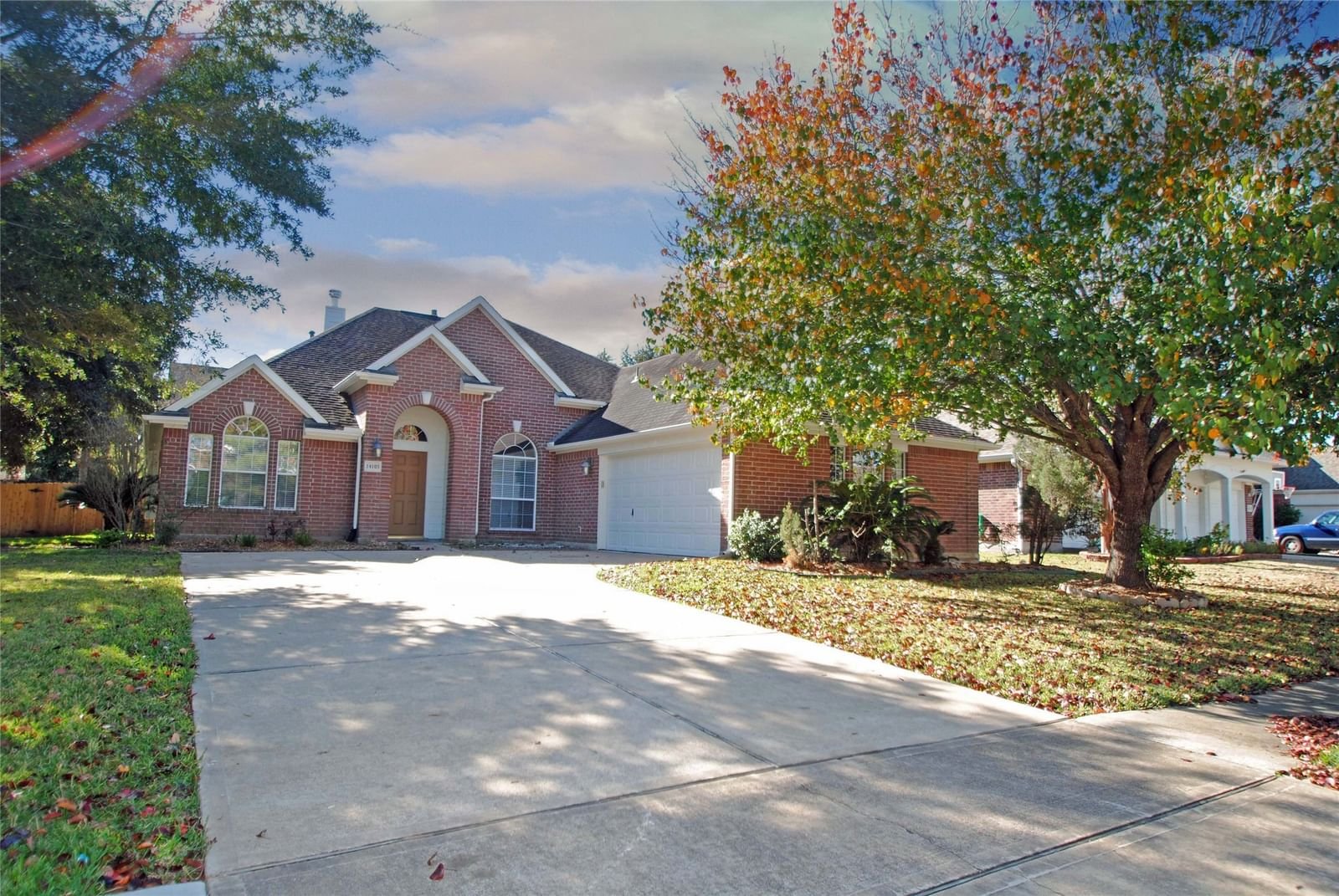 Real estate property located at 14103 Becket Woods, Fort Bend, Glen Laurel Sec 5, Sugar Land, TX, US