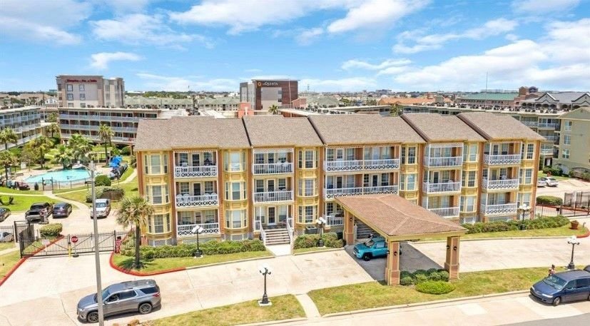 Real estate property located at 6300 Seawall #3125, Galveston, The Victorian, Galveston, TX, US