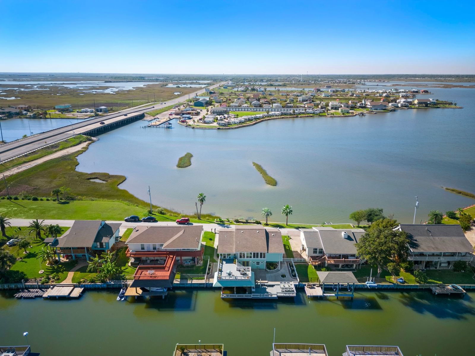 Real estate property located at 5 White Heron, Galveston, Omega Bay Lettered Sections, La Marque, TX, US