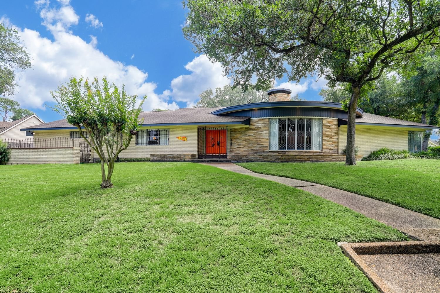 Real estate property located at 8035 Glenforest, Harris, Glenbrook Valley, Houston, TX, US