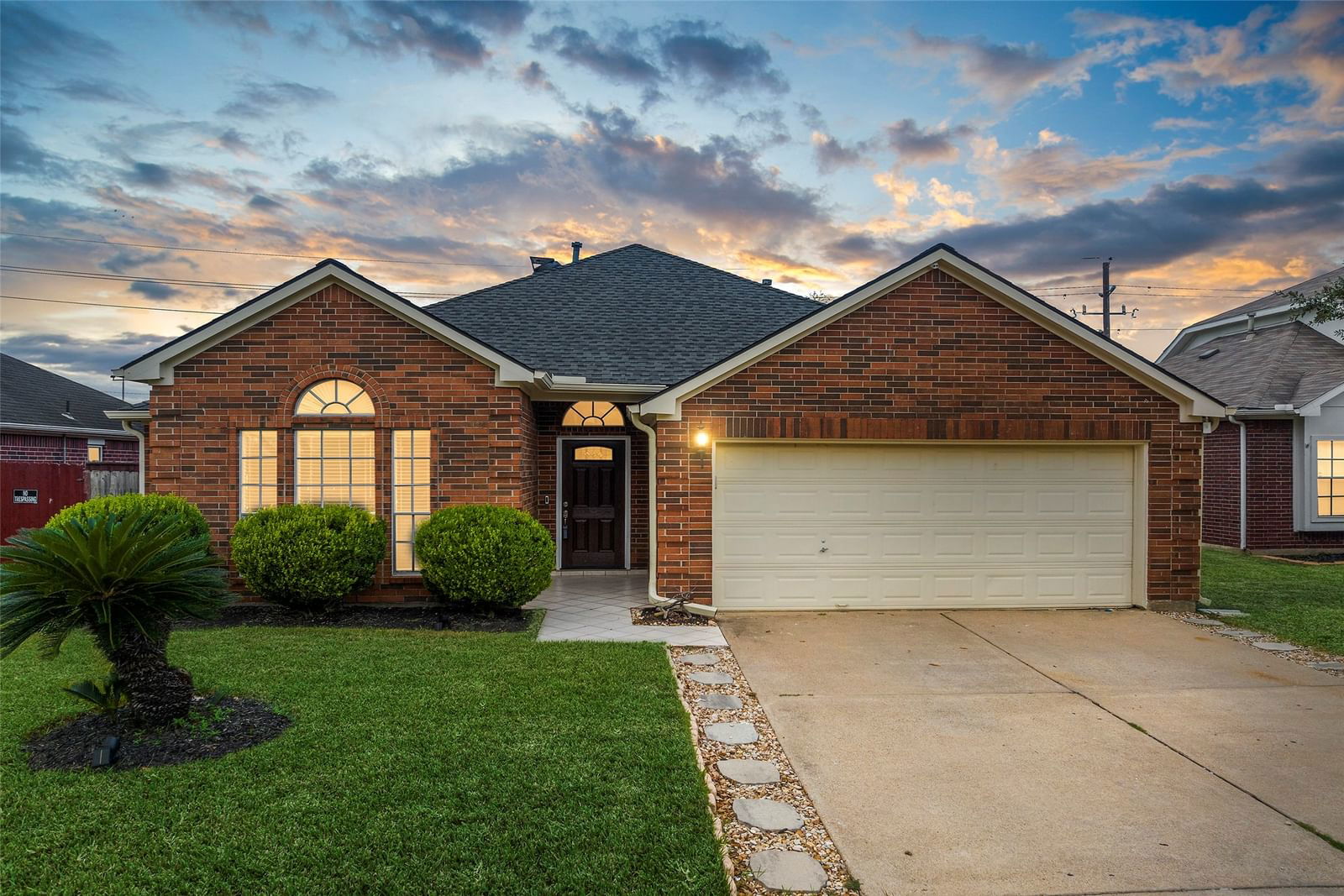 Real estate property located at 6527 Cypress Glades, Harris, Strathmore, Katy, TX, US