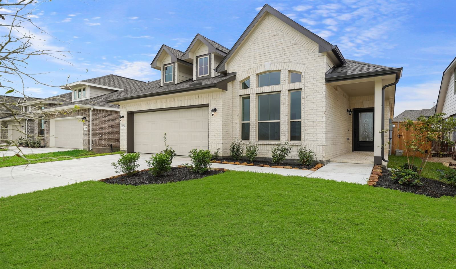 Real estate property located at 1950 Middle Pass, Brazoria, Windrose Green, Angleton, TX, US