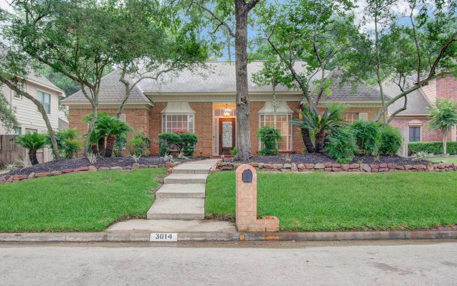 Real estate property located at 3014 Greenwood Glen, Harris, Greentree Village, Houston, TX, US