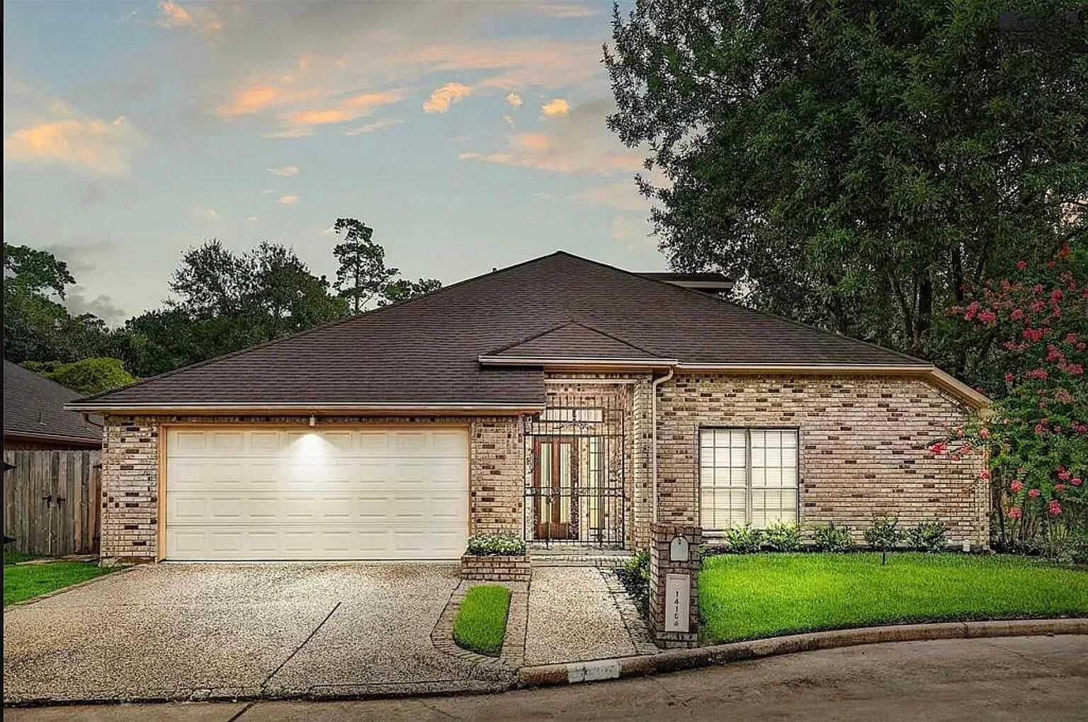 Real estate property located at 14106 Glen Canon, Harris, Champions Glen U/R R/S, Houston, TX, US