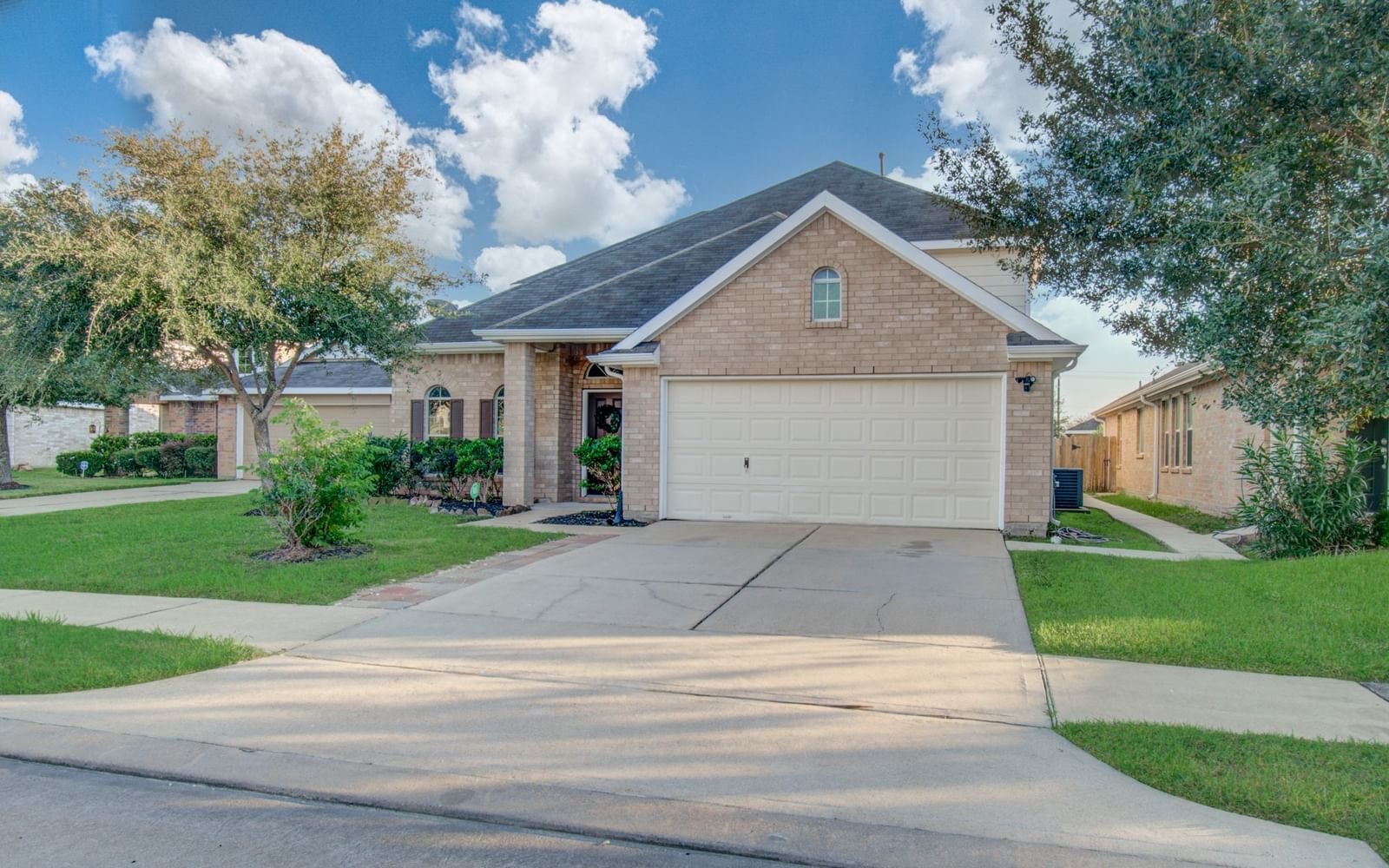 Real estate property located at 2715 Halcyon Time, Harris, Bayou Oaks/West Orem, Houston, TX, US