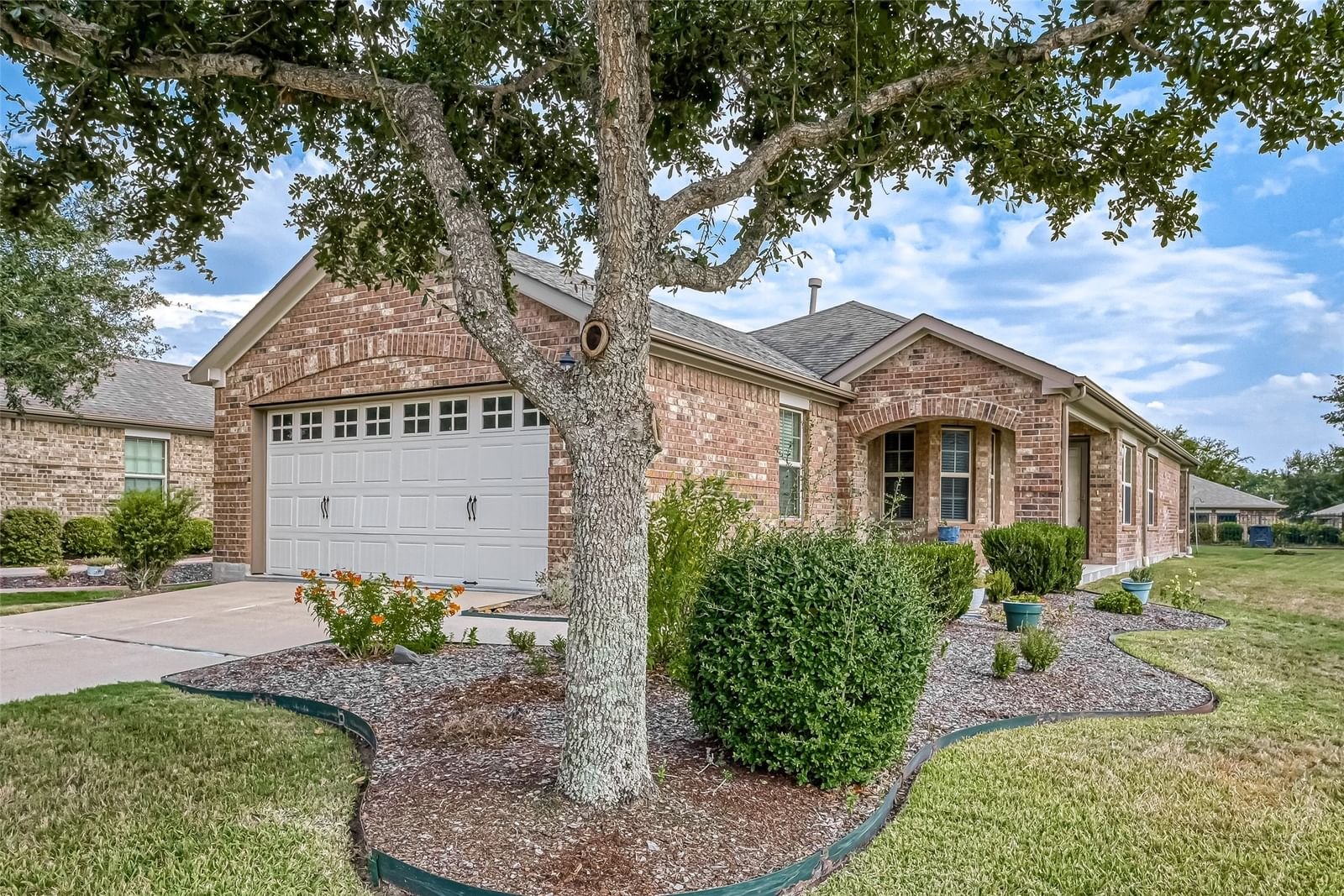 Real estate property located at 1131 Catalpa, Fort Bend, Del Webb Richmond Sweetgrass, Richmond, TX, US
