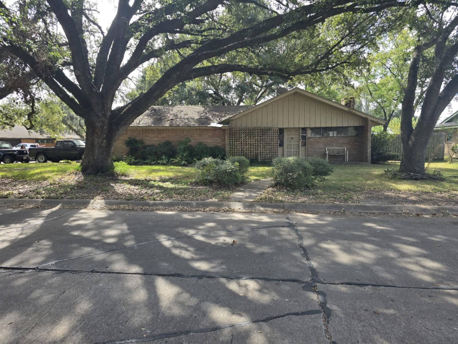 Real estate property located at 1742 Glenview, Brazoria, Glennview Alvin, Alvin, TX, US