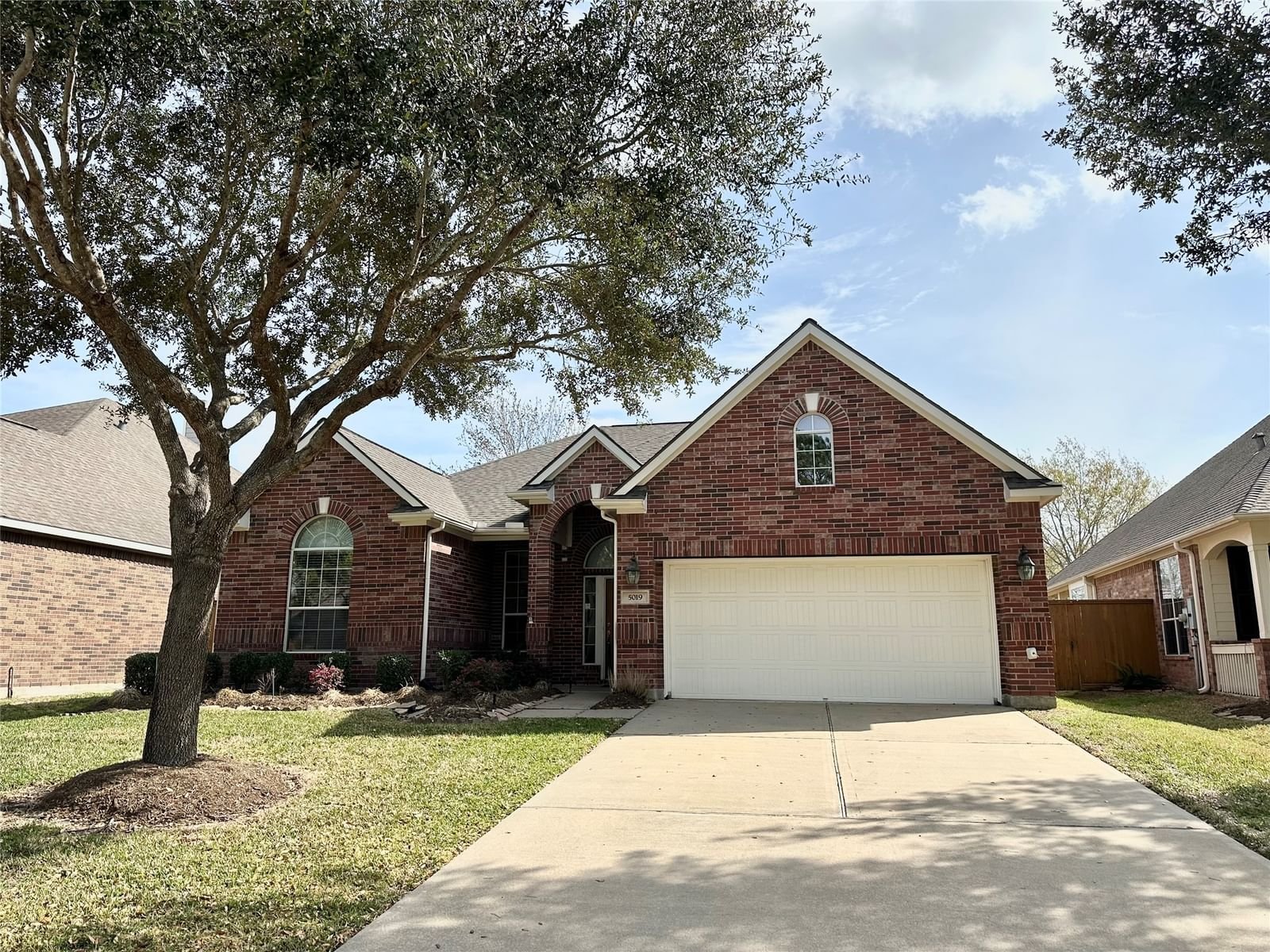 Real estate property located at 5019 Southbend Park, Fort Bend, Heritage Grand, Katy, TX, US