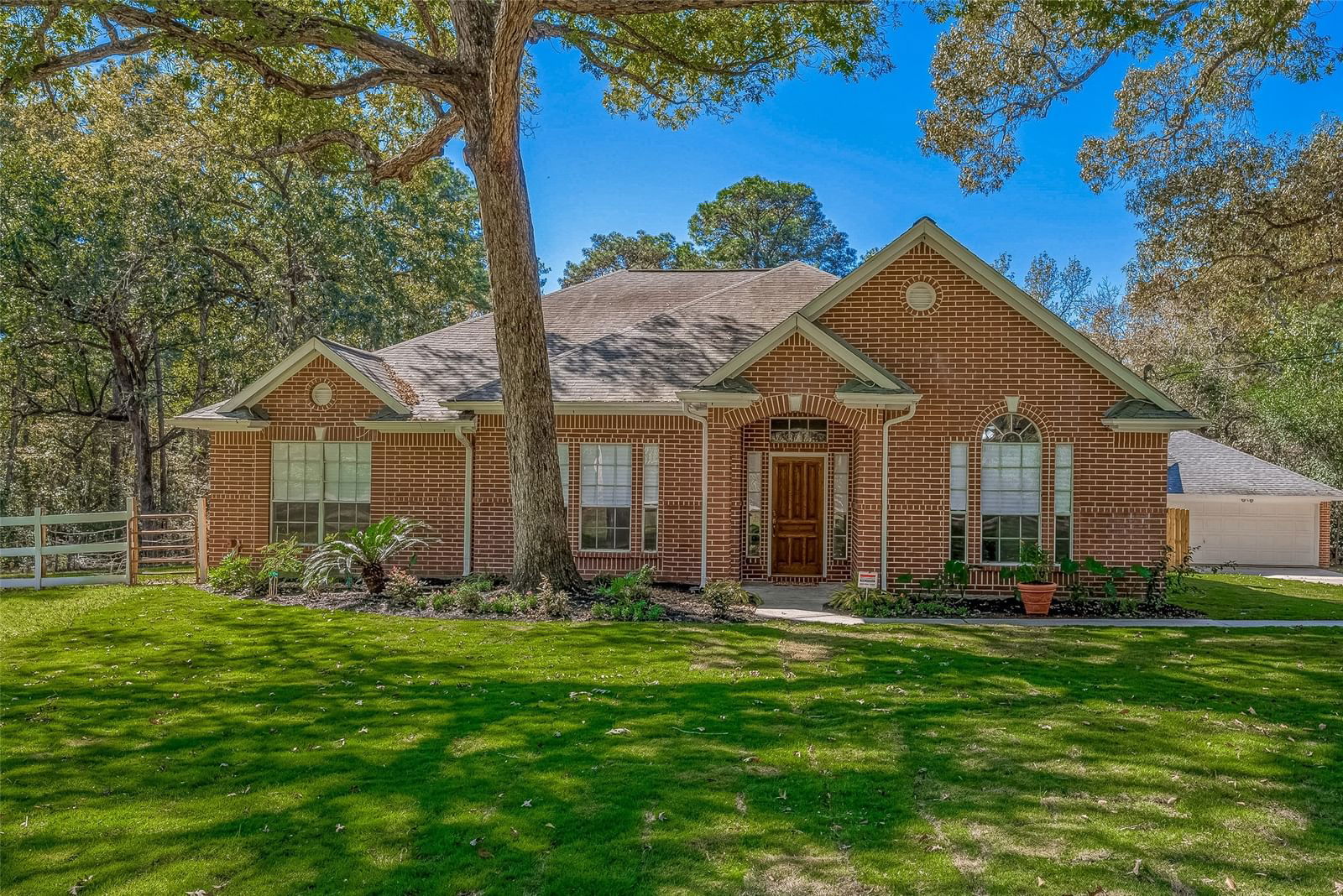 Real estate property located at 53 Creek Forest, Montgomery, Lake Creek Forest 01, Conroe, TX, US