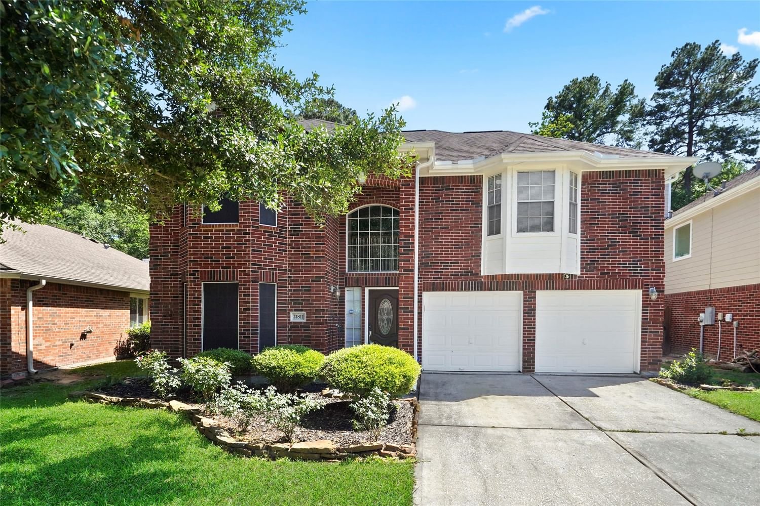 Real estate property located at 21811 Whispering Forest, Montgomery, Kings Manor 04, Kingwood, TX, US
