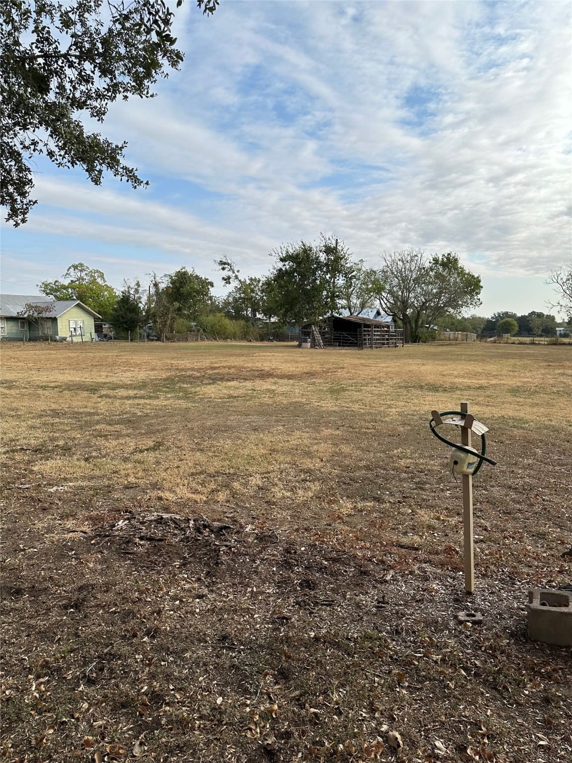 Real estate property located at 1132 Seydler, Gonzales, East/Water Street Range #7, Gonzales, TX, US