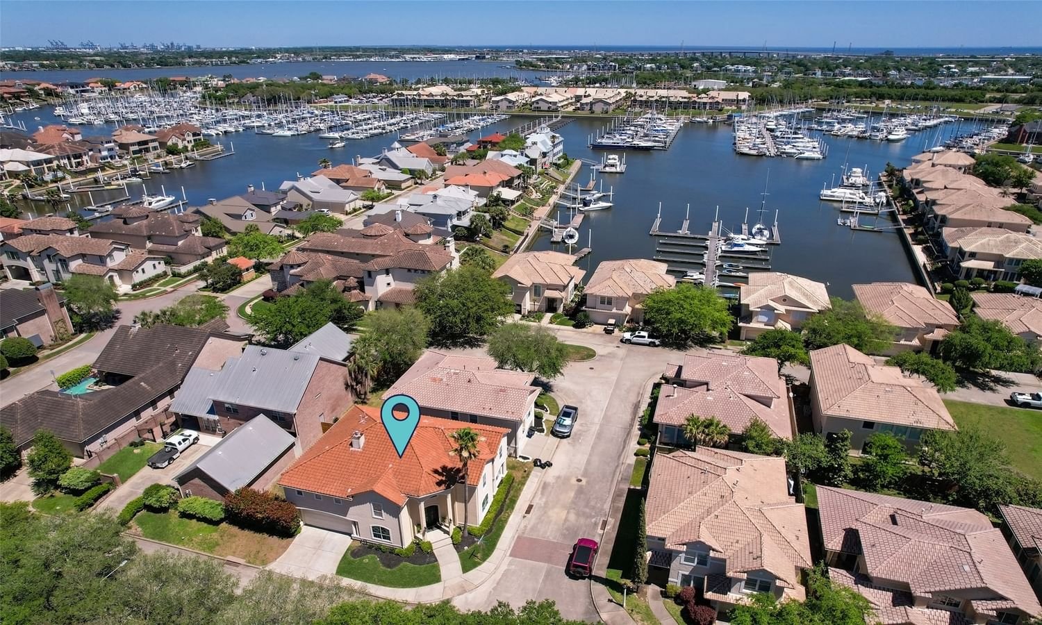 Real estate property located at 421 Harborview, Galveston, The Arbors At Waterford Harbor, Kemah, TX, US