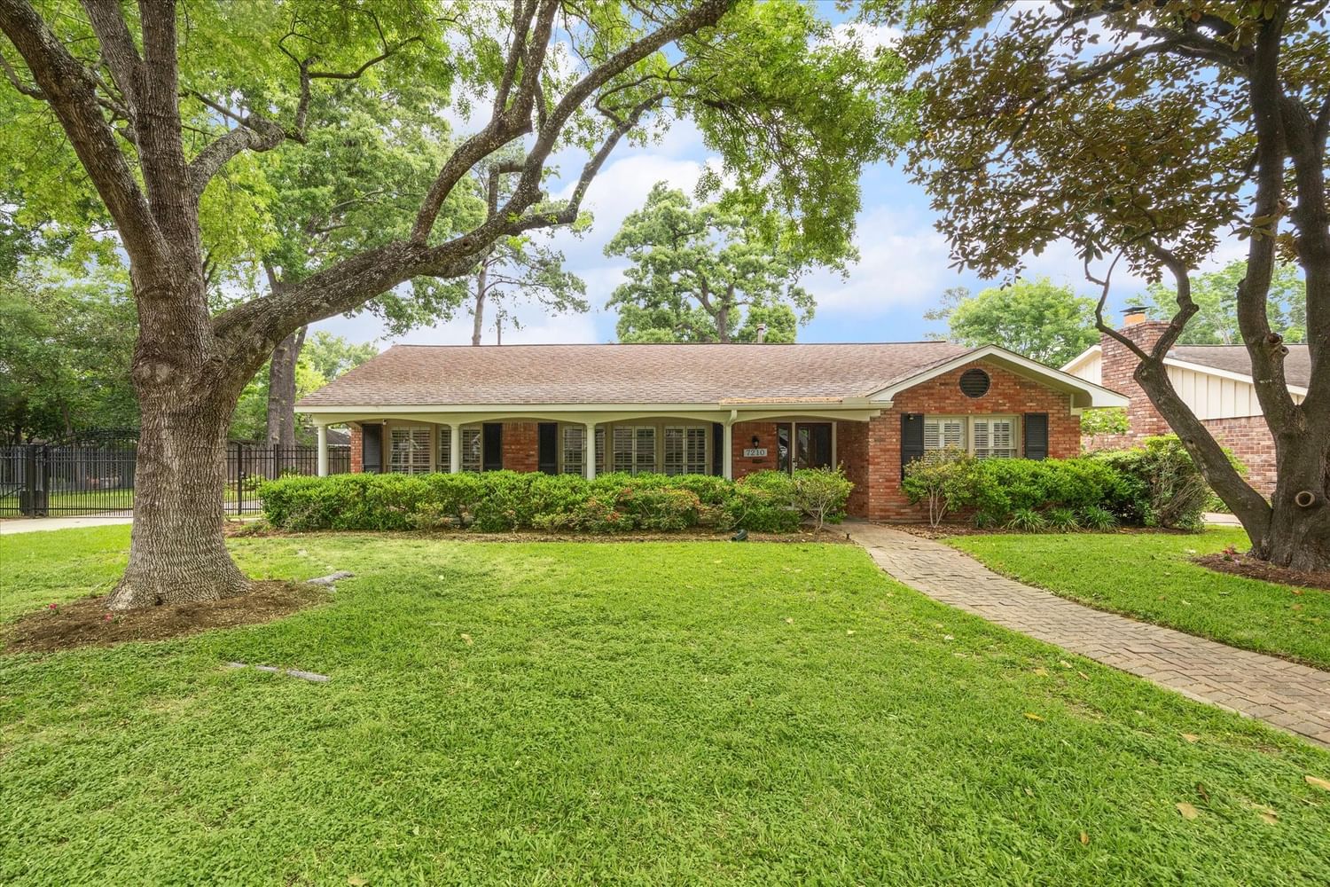 Real estate property located at 7210 Northampton, Harris, AFTON VILLAGE, Houston, TX, US