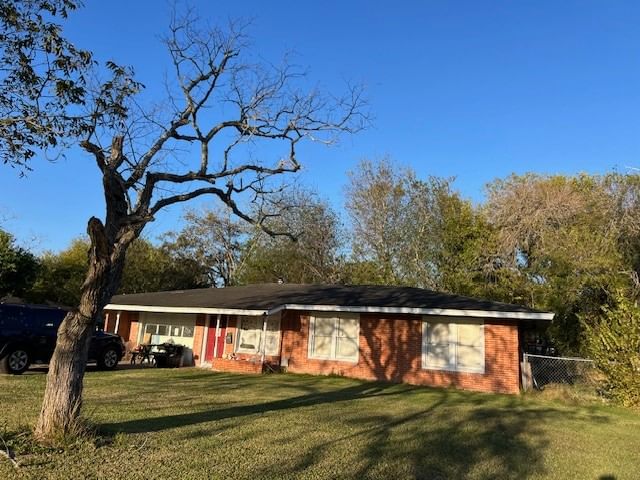 Real estate property located at 1410 Springwood, Calhoun, Burkeshire Port Lavaca, Port Lavaca, TX, US