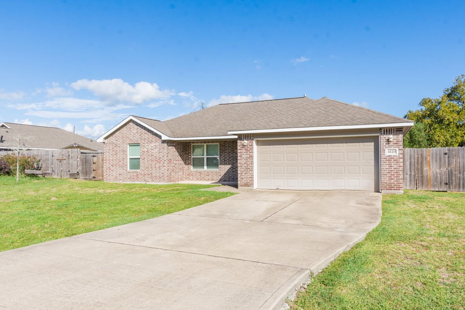 Real estate property located at 6120 Stoney Brook, Brazoria, Angleton, TX, US