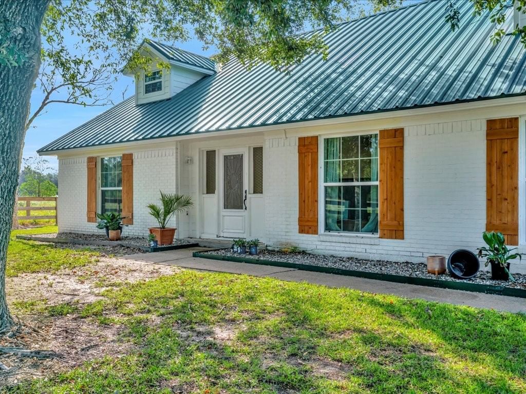 Real estate property located at 591 Burkhalter Hollow, Angelina, N/A, Diboll, TX, US