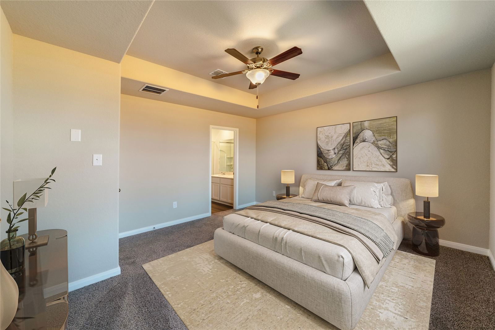 Real estate property located at 11135 Hollinger, Bexar, Converse, TX, US