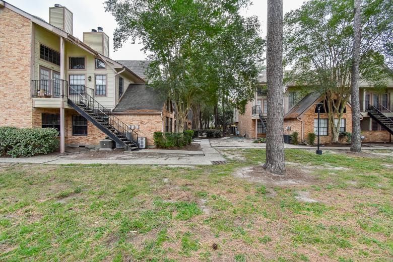 Real estate property located at 16800 Sugar Pine F40, Harris, Woods Sugar Pine Condo, Houston, TX, US