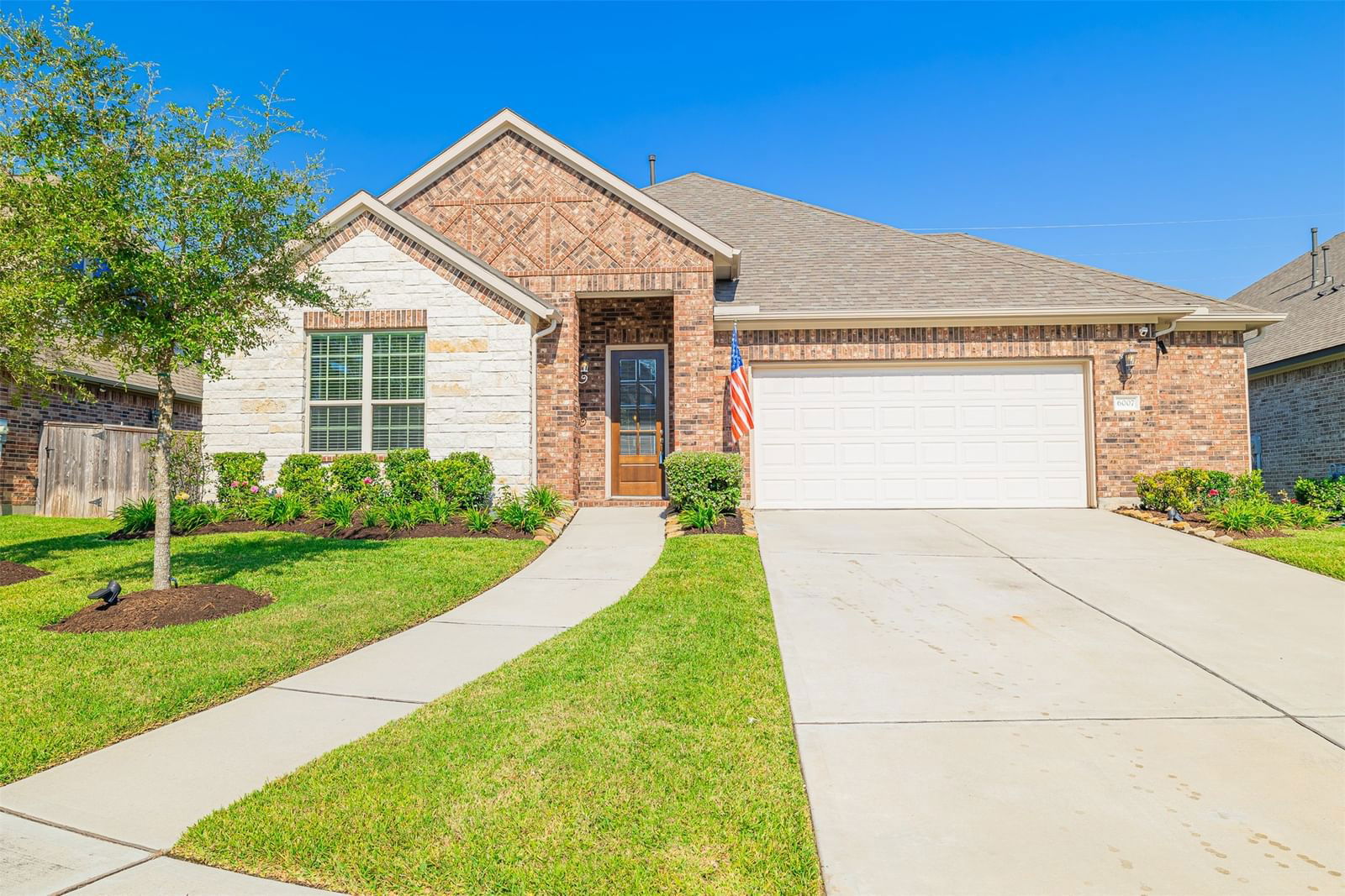 Real estate property located at 6007 Granite Shadow, Harris, Royal Brook/Kingwood Sec 5, Houston, TX, US