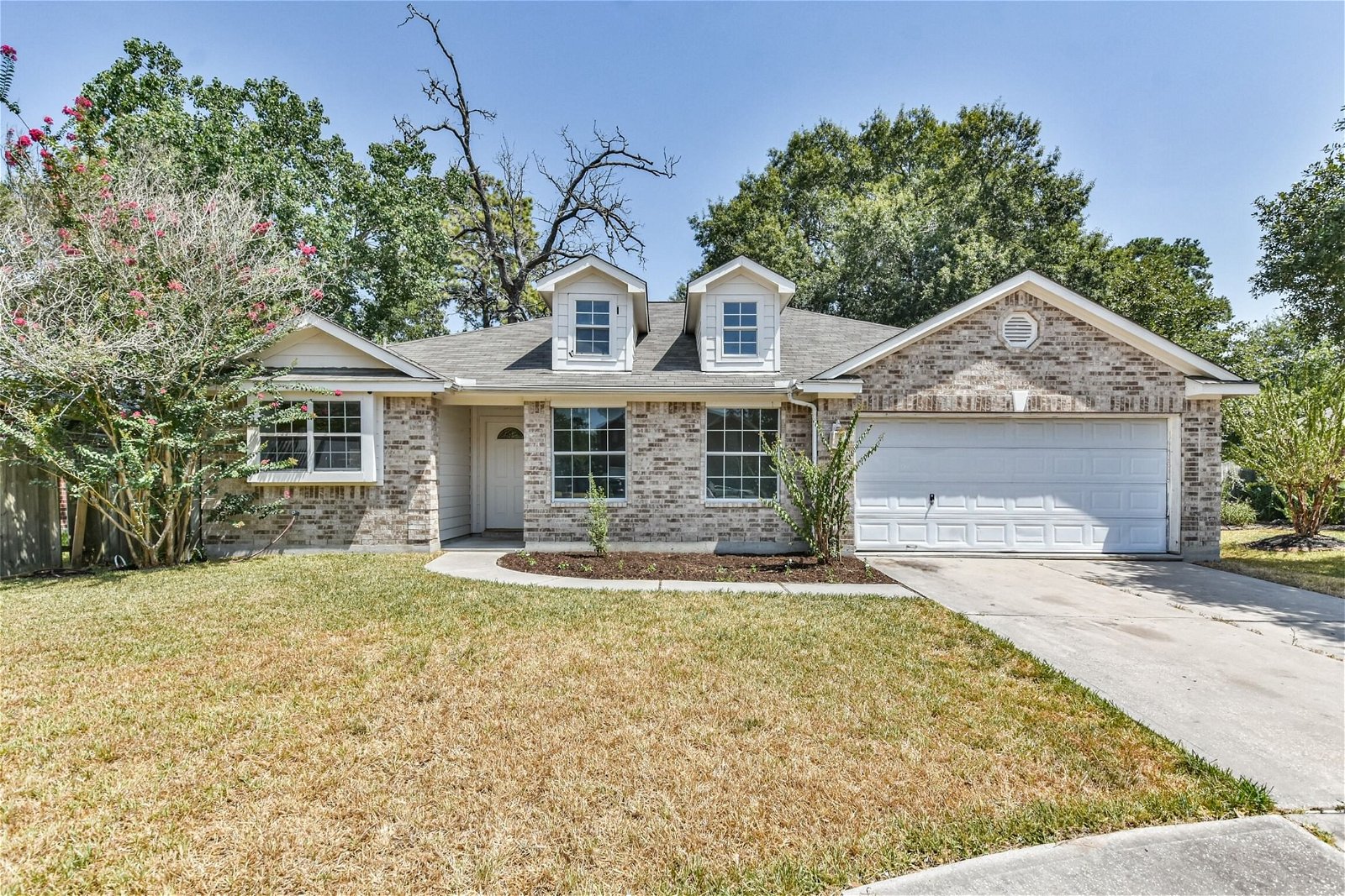 Real estate property located at 9815 Thrush, Montgomery, Conroe, TX, US
