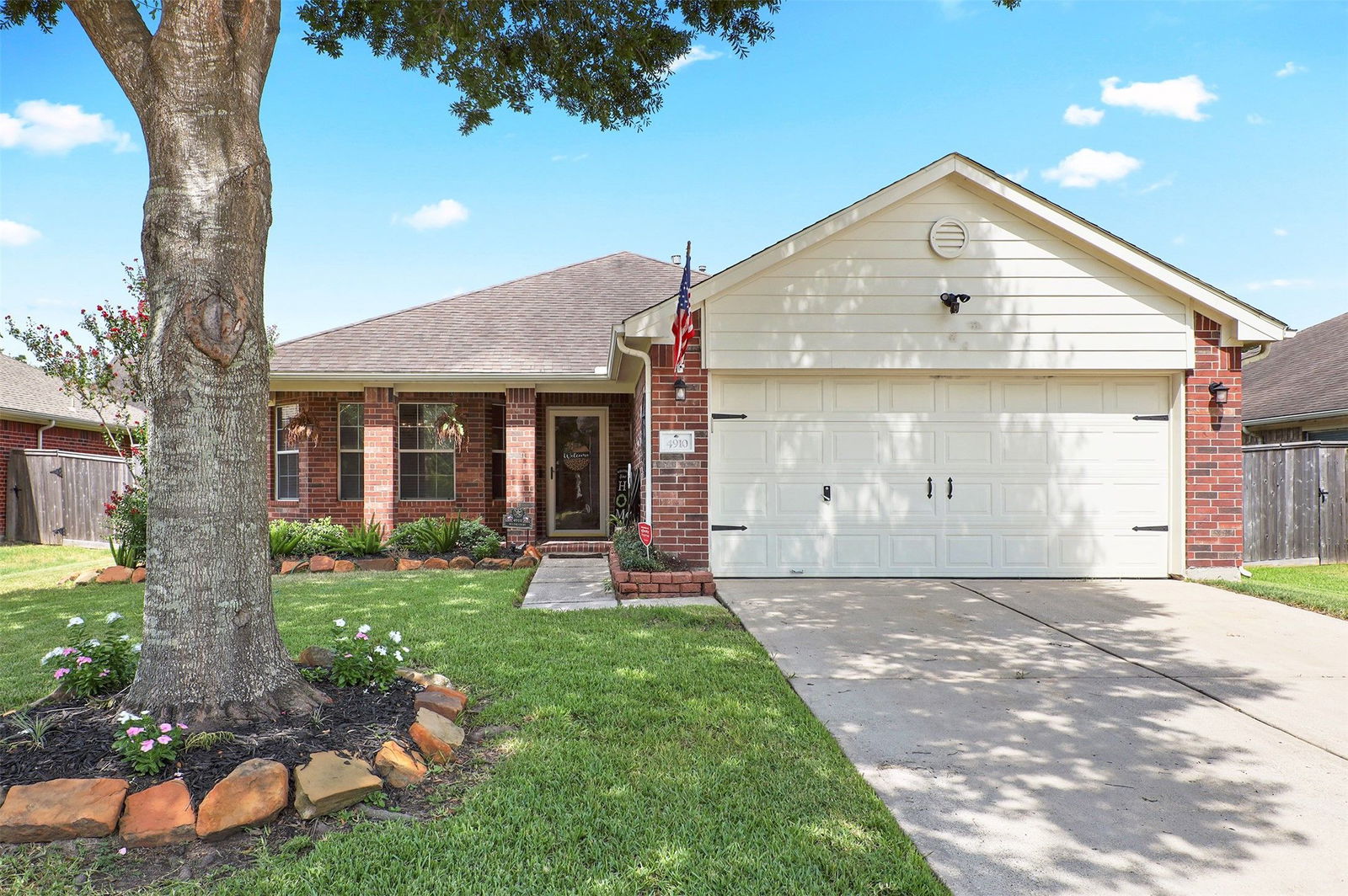 Real estate property located at 4910 Sea Oak, Harris, Pasadena, TX, US