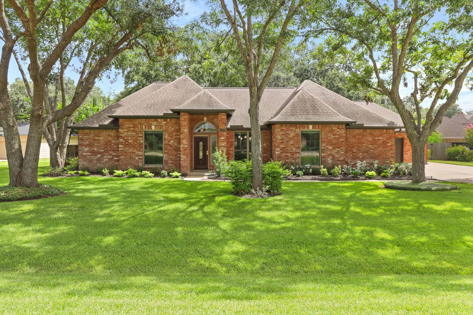 Real estate property located at 5502 Weston, Fort Bend, Weston Lakes, Fulshear, TX, US