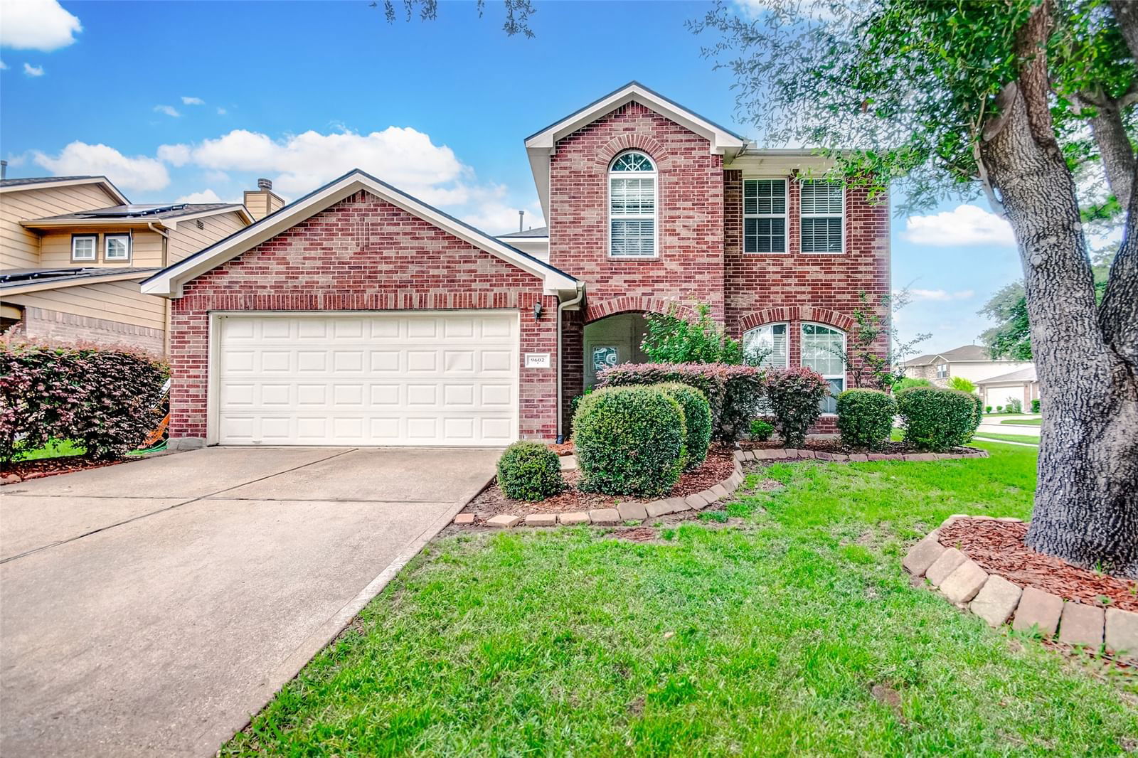 Real estate property located at 9602 Golden Park, Harris, Parkland Place Sec 1, Houston, TX, US