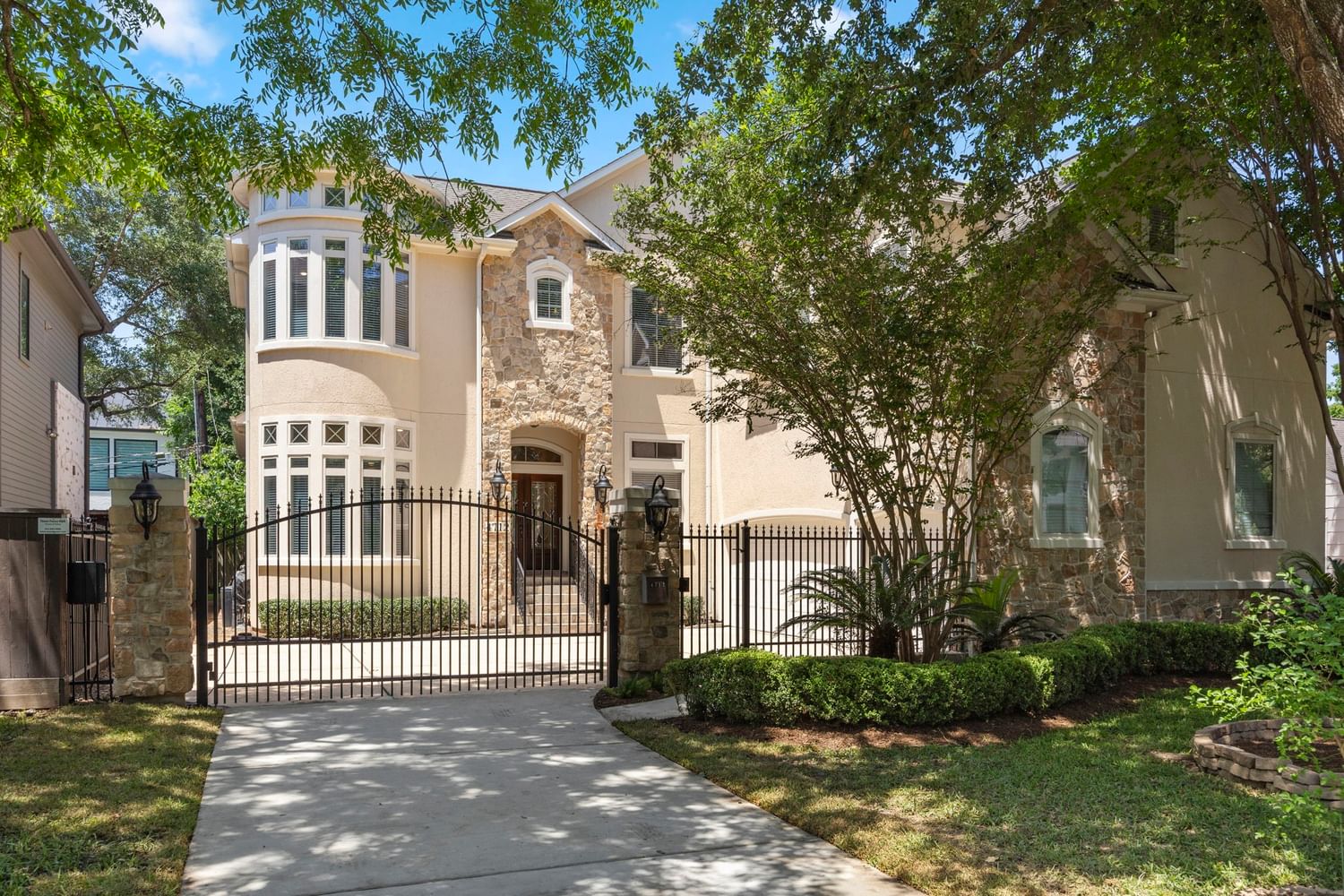 Real estate property located at 4712 Laurel, Harris, Bellaire, Bellaire, TX, US