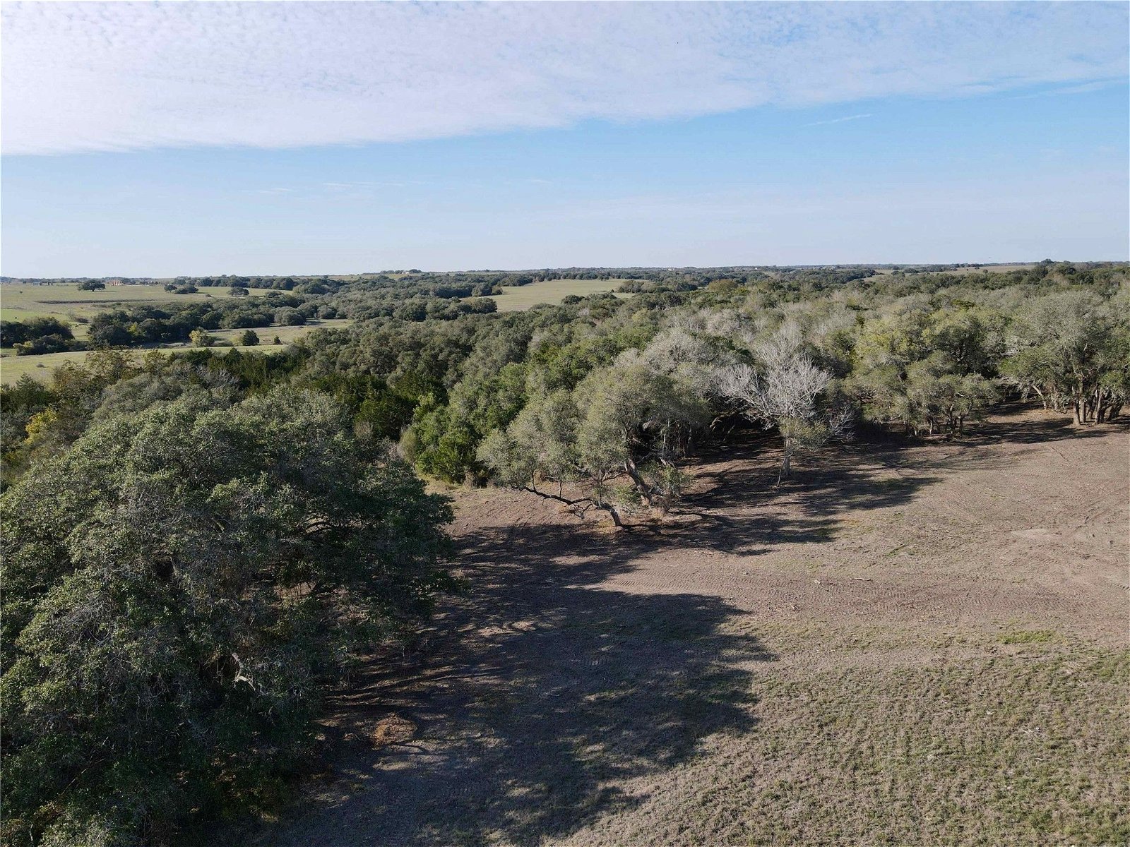 Real estate property located at 3884 County Road 256, Lavaca, Moulton, TX, US