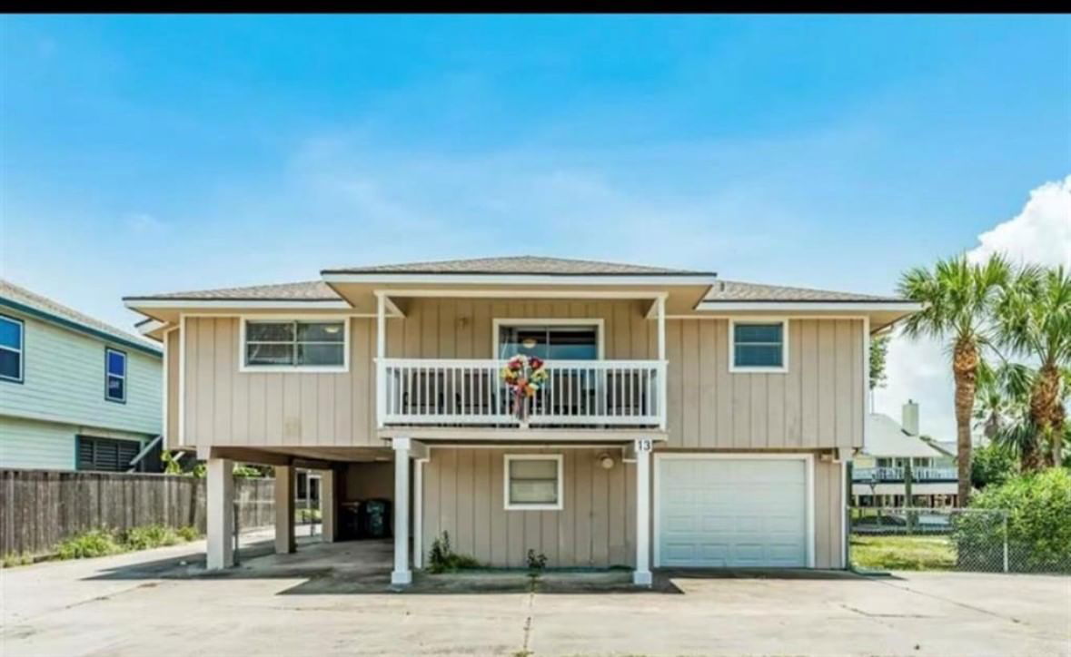 Real estate property located at 13 N Skimmer, Galveston, Omega Bay, La Marque, TX, US