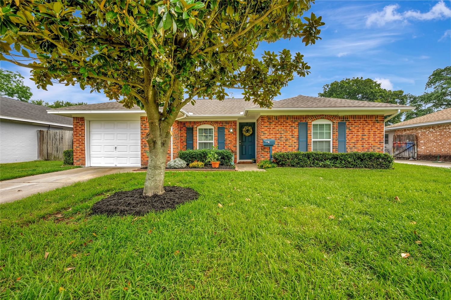 Real estate property located at 1110 Columbia, Harris, College Park, Deer Park, TX, US