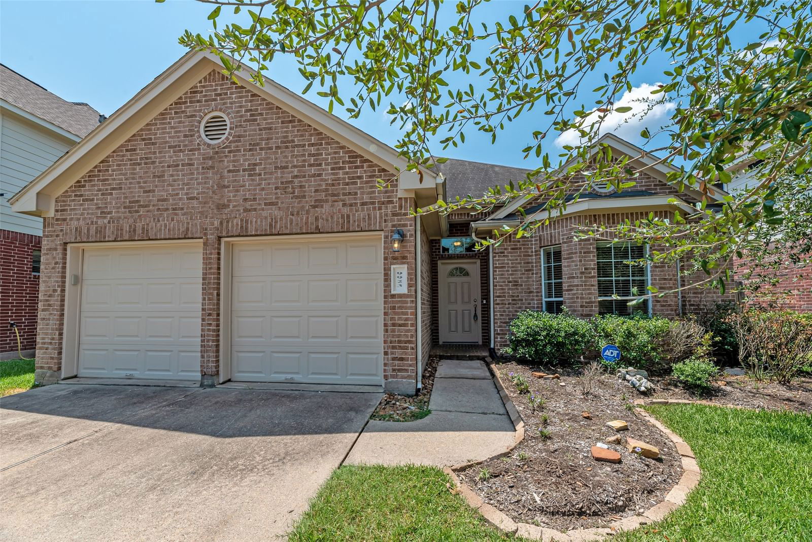 Real estate property located at 9923 Kendahlwood, Harris, Memorial Springs, Tomball, TX, US