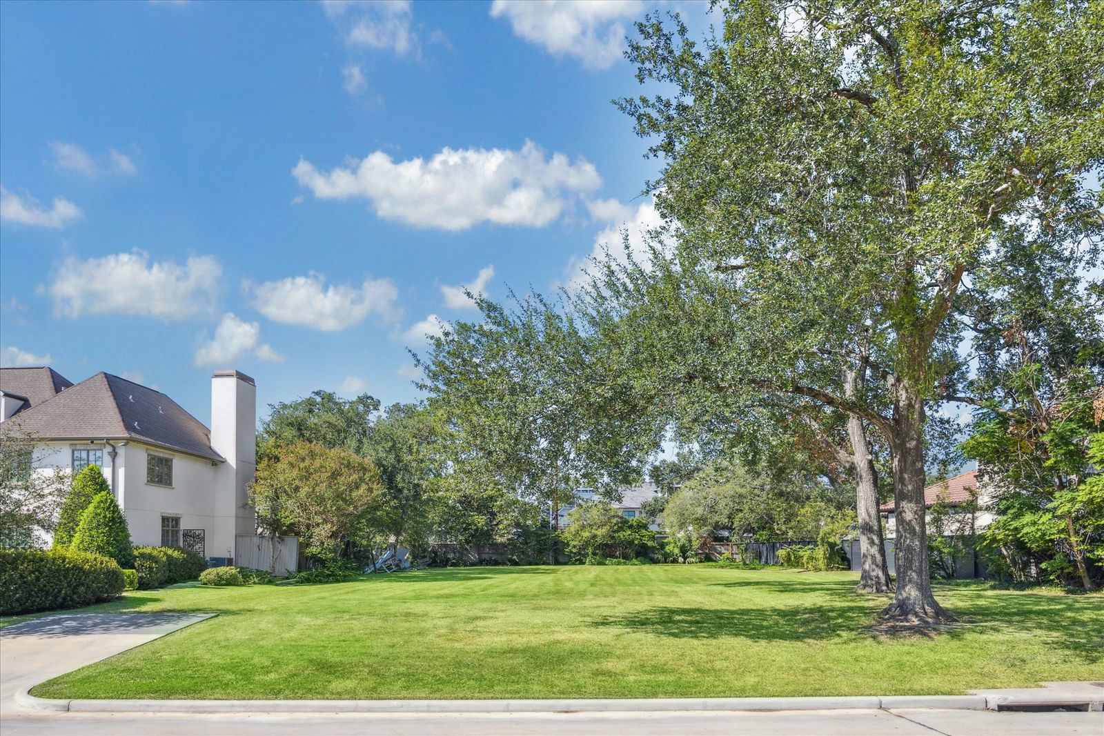 Real estate property located at 5544 Holly Springs, Harris, Tanglewood Sec 09, Houston, TX, US