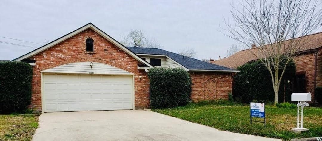 Real estate property located at 12818 Ashford Chase, Harris, Ashford Park Sec 01, Houston, TX, US