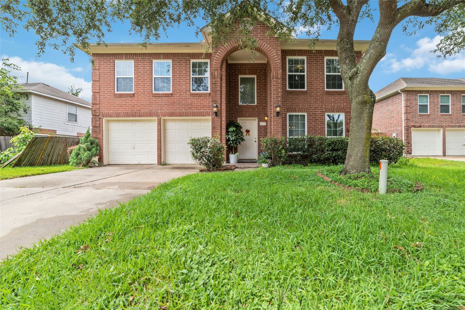 Real estate property located at 8271 Golf Green, Harris, Golf Green Garden Homes 03 Amd, Houston, TX, US