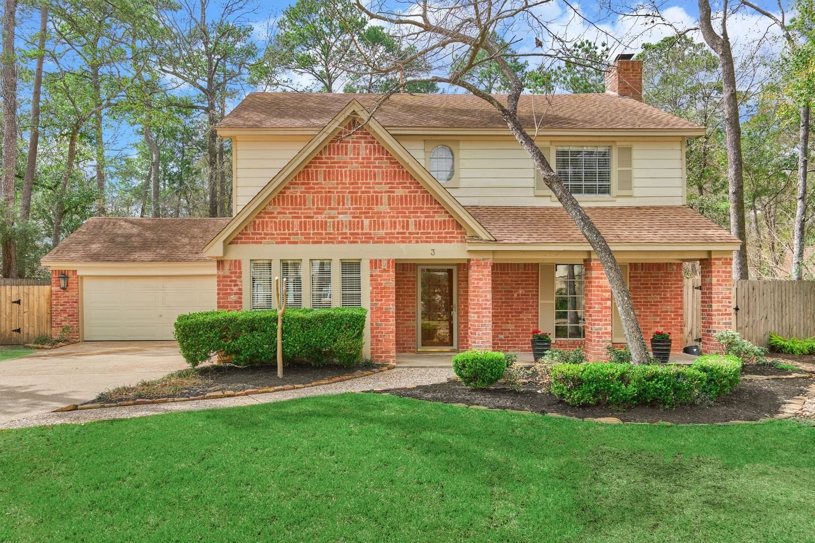 Real estate property located at 3 Green Blade, Montgomery, The Woodlands, The Woodlands, TX, US