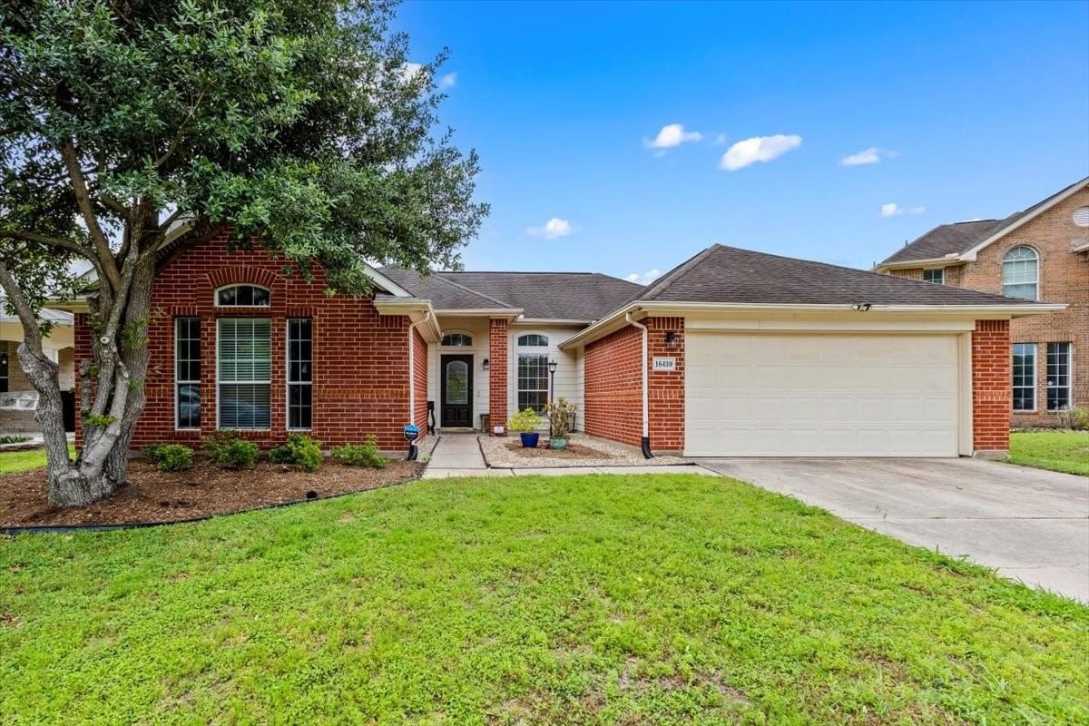 Real estate property located at 16439 Sunlamp, Harris, Aberdeen Green Sec 04, Houston, TX, US