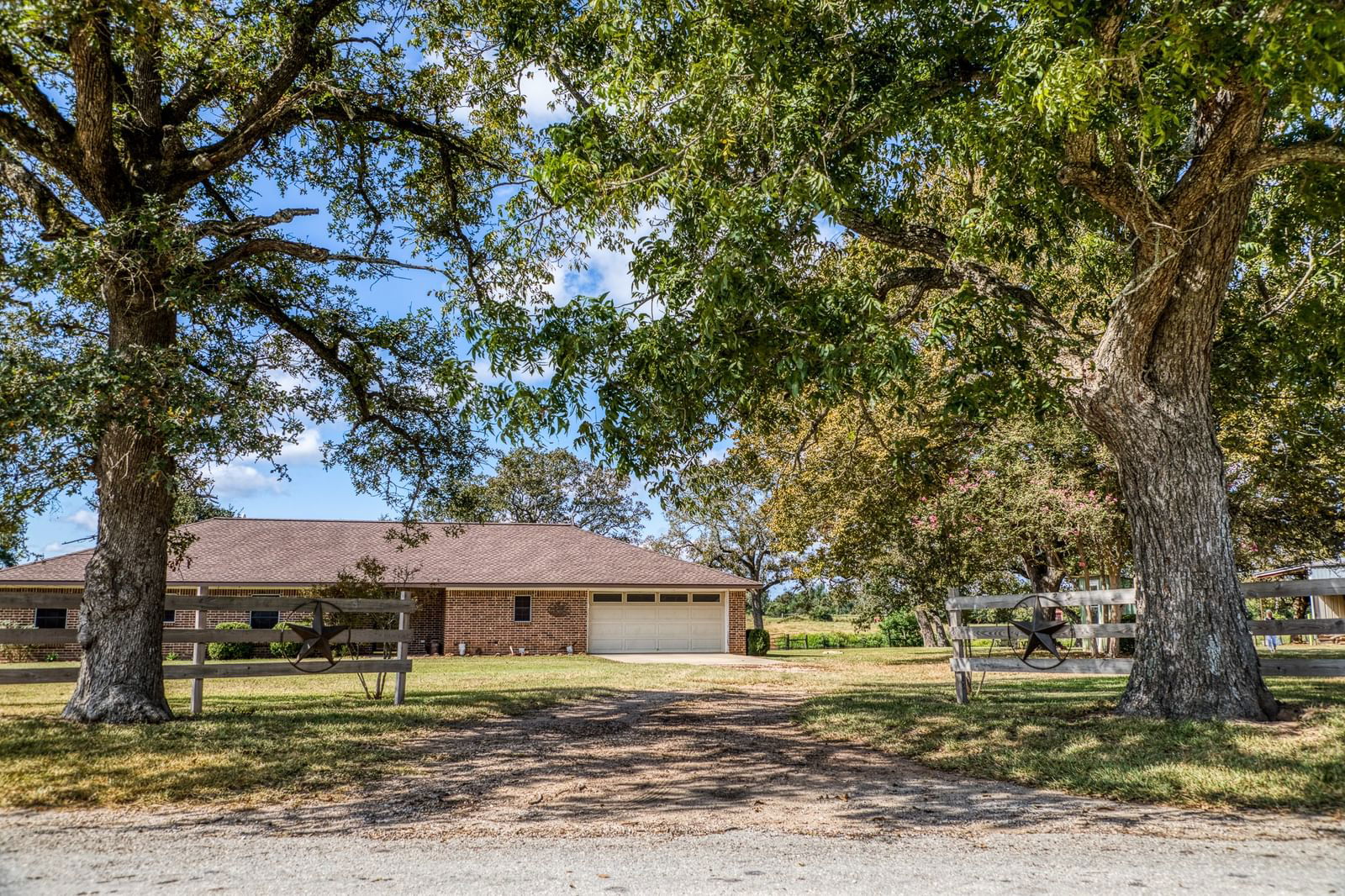 Real estate property located at 6912 County Road 353, Milam, n/a, Gause, TX, US