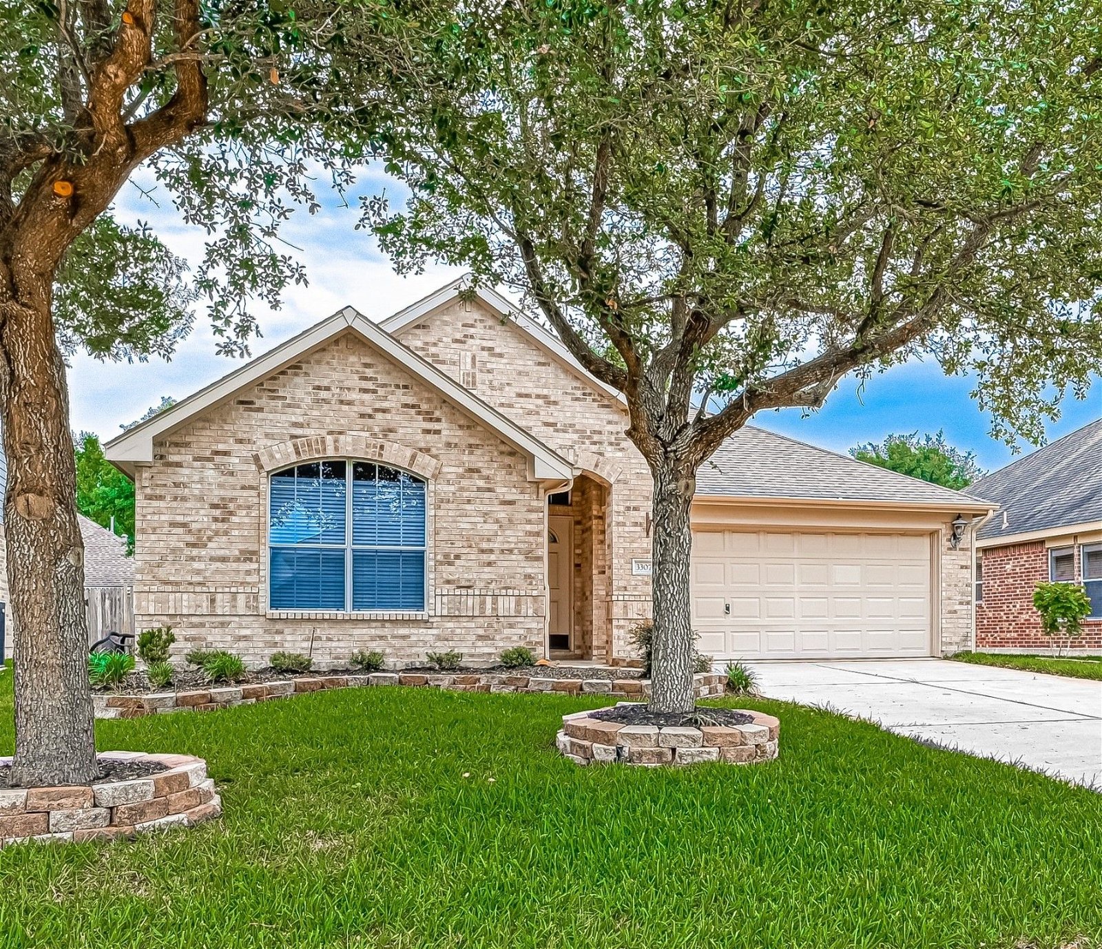 Real estate property located at 3307 Raintree Village, Harris, Katy, TX, US