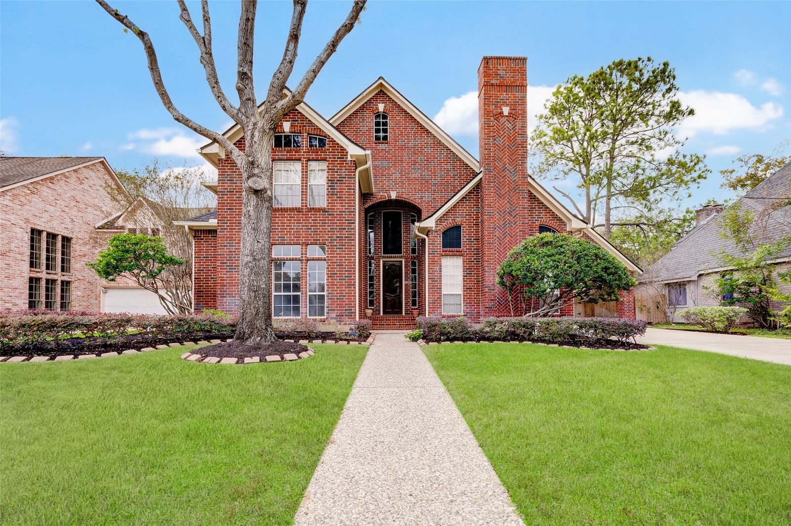 Real estate property located at 14910 Alderwick, Fort Bend, Waterford Sec 1, Sugar Land, TX, US