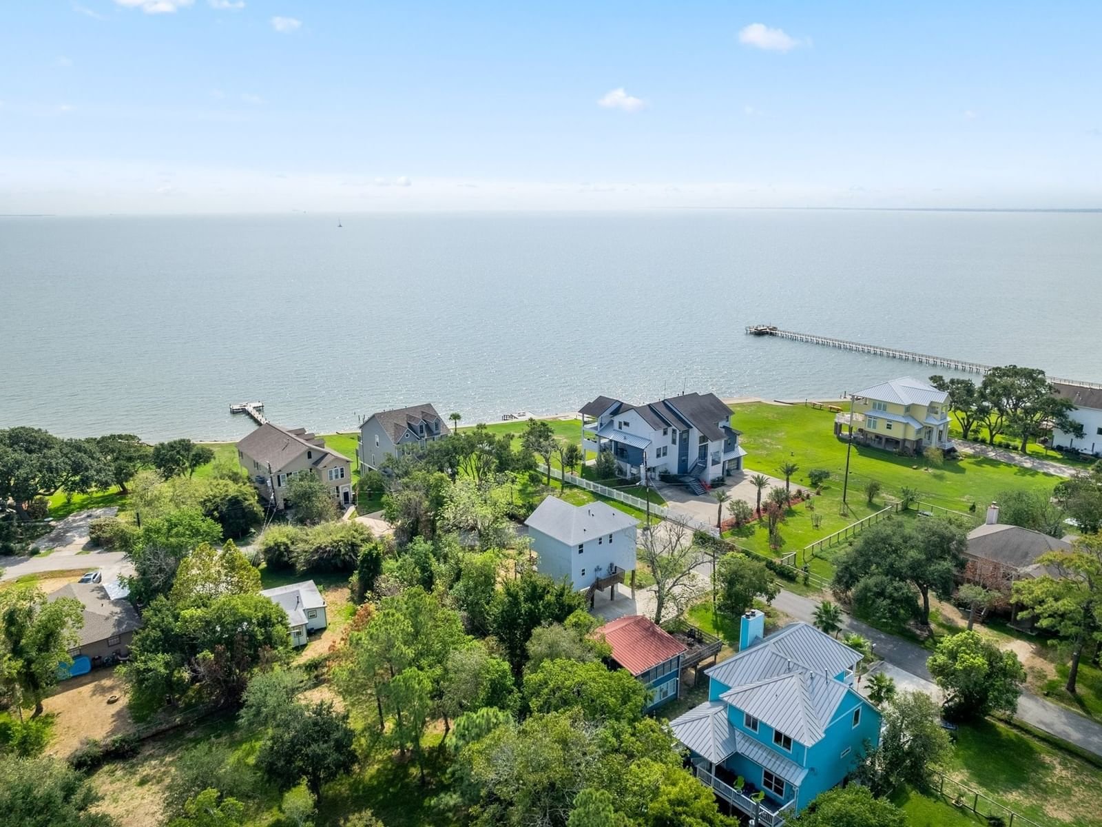 Real estate property located at 602 Bradley, Harris, Ruggles East, Seabrook, TX, US