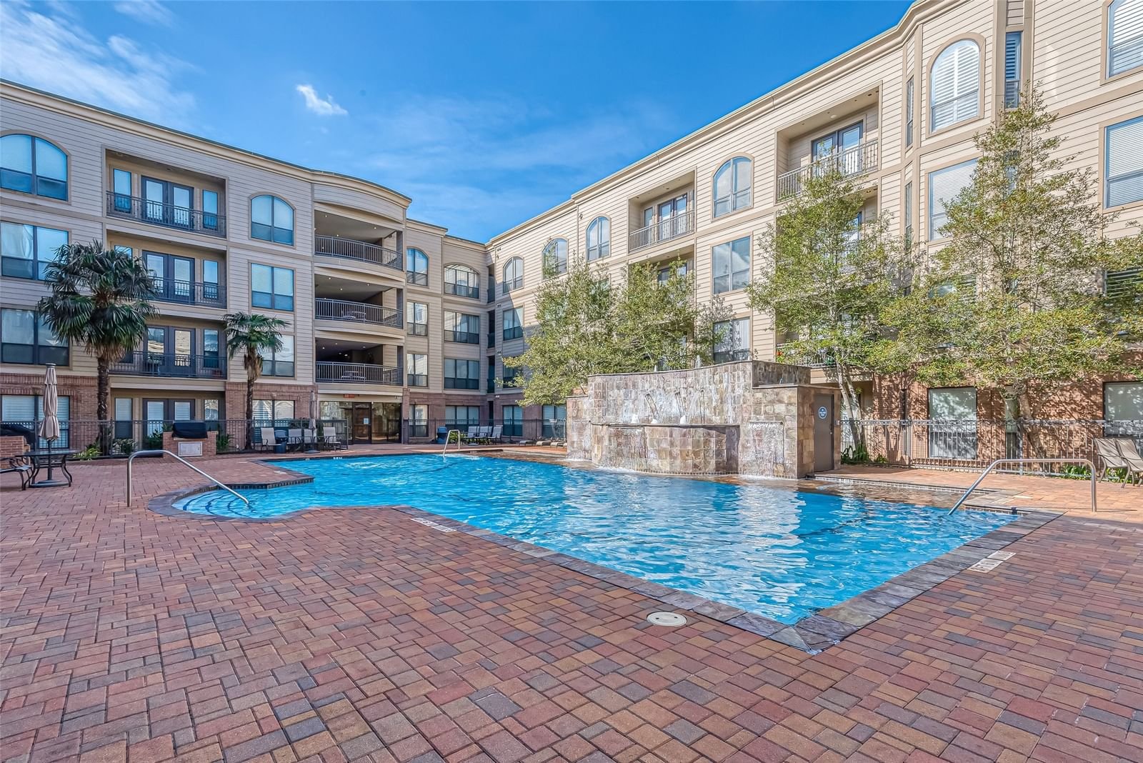 Real estate property located at 2299 Lone Star #302, Fort Bend, City Plaza At Town Square, Sugar Land, TX, US