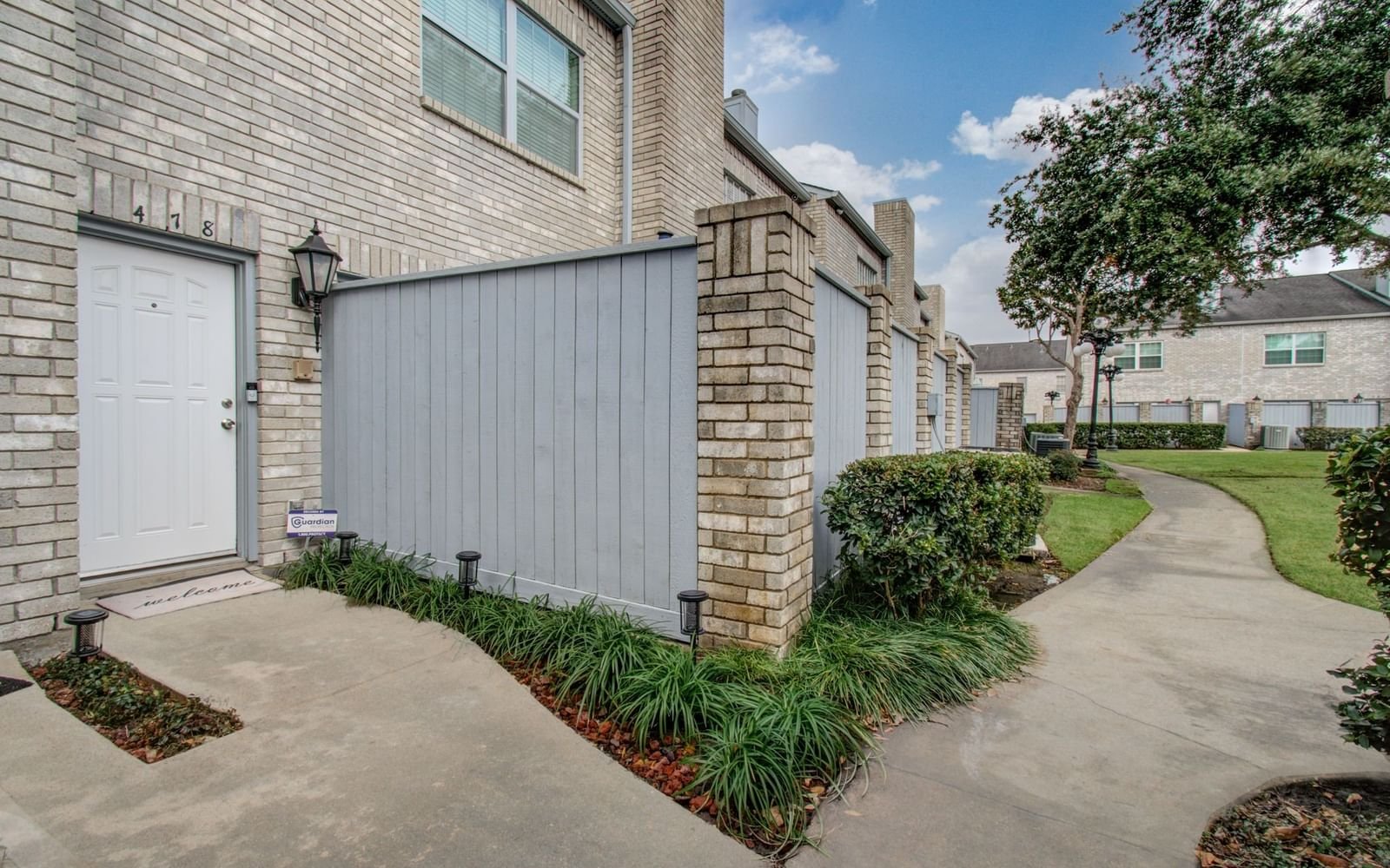 Real estate property located at 478 Wilcrest, Harris, Marlborough Square Condo Ph 02, Houston, TX, US