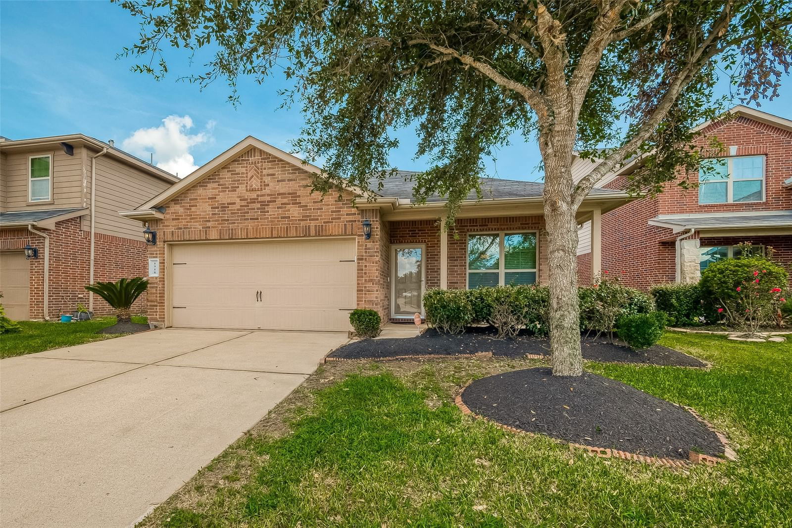 Real estate property located at 1918 Snowy Meadow, Fort Bend, Cambridge Falls Sec 4, Fresno, TX, US