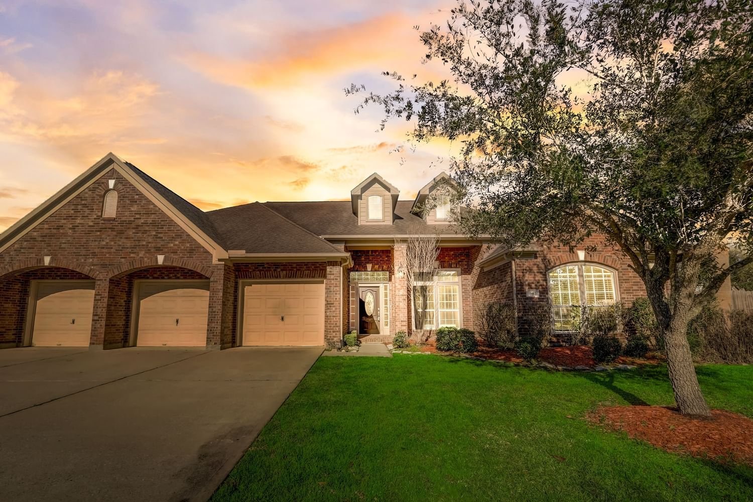 Real estate property located at 1882 Flat Rock, Galveston, Friendswood Lakes Sec 3 2004, Friendswood, TX, US