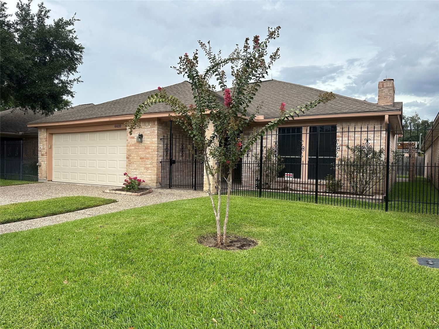 Real estate property located at 6610 Preston Trail, Harris, Houston, TX, US